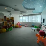 Elevated Horizons Hostel & Infinity Suites Skypool
